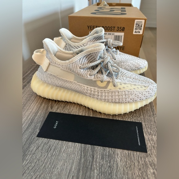 adidas Yeezy Boost 350 V2 Static Reflective EF2367 men’s size 5 White Gray NIB - Picture 4 of 10